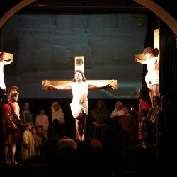 2016- Comédiens Chapelais -CeRebelleNomméJésus - crucifixion - Thierry Boursereau - Bertin Bruneau - Freddy Chaigne